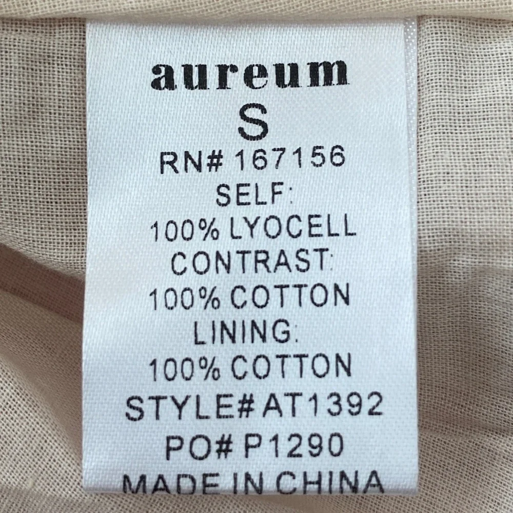 Aureum Designer's Floral Henley Puff Sleeve Blouse (NWOT) Size Small - Picture 10 of 15